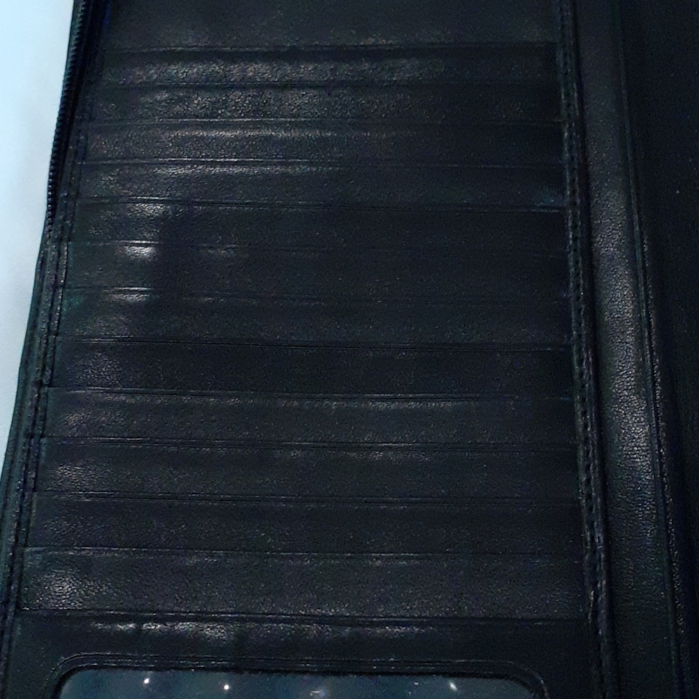 Tumi Document Holder. - image 6